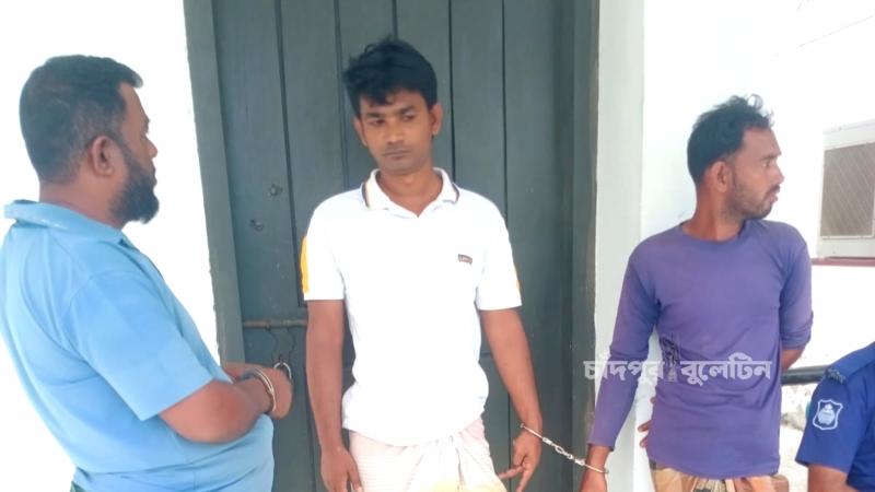 হাইমচরে মেঘনা থেকে অবৈধ বালু উত্তোলনের দায়ে ৩ জনের কারাদণ্ড, ড্রেজার মেশিন জব্দ